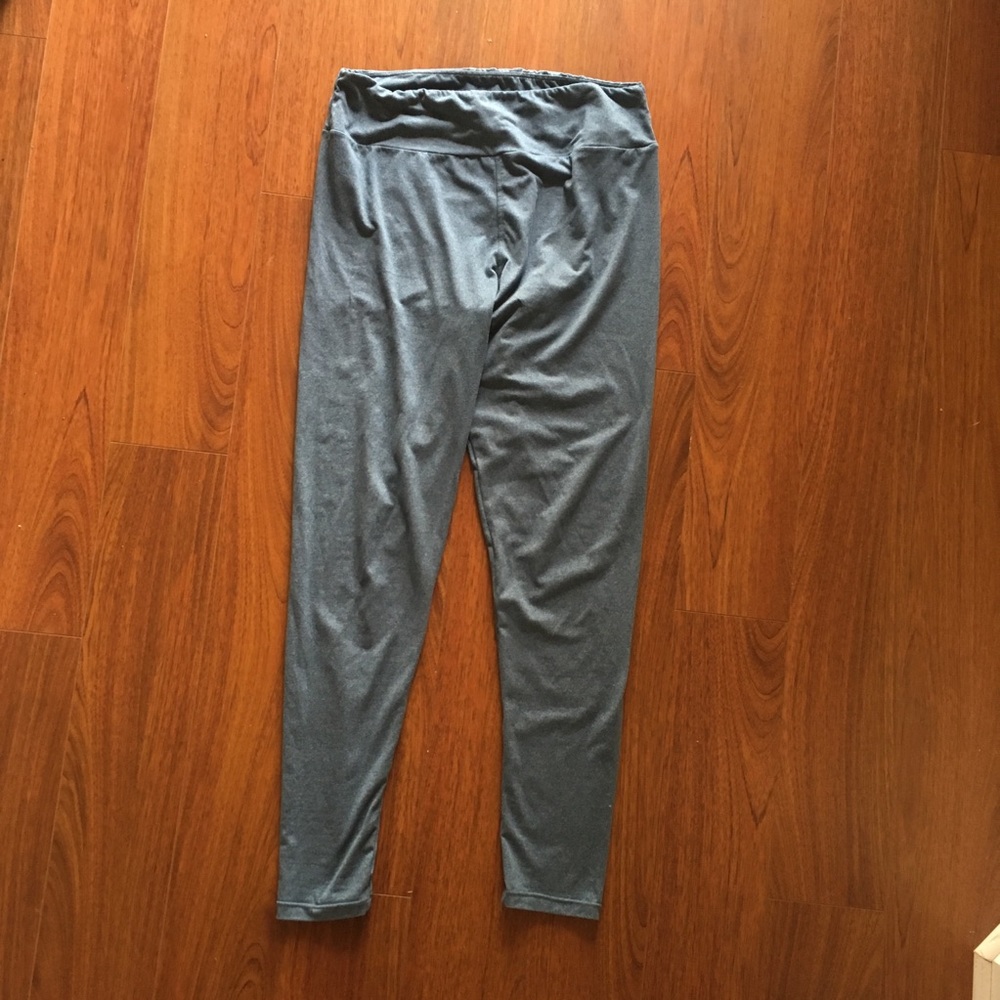 Lularoe solid blue TC leggings. EUC